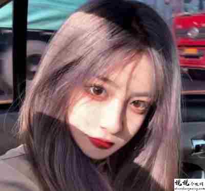 关于妆前化妆后的搞笑文案带图片 女人妆前妆后朋友圈文案12
