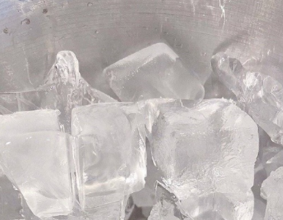 让人不愿意再看第二遍的伤感文案带图片 很催泪的伤感精辟语录8