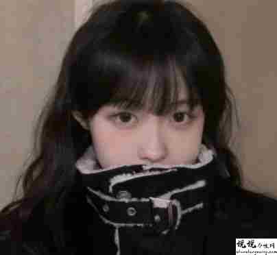 关于妆前化妆后的搞笑文案带图片 女人妆前妆后朋友圈文案2