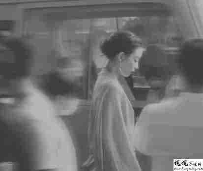 我们都能够各自安好的句子 愿一切安好的优雅文案